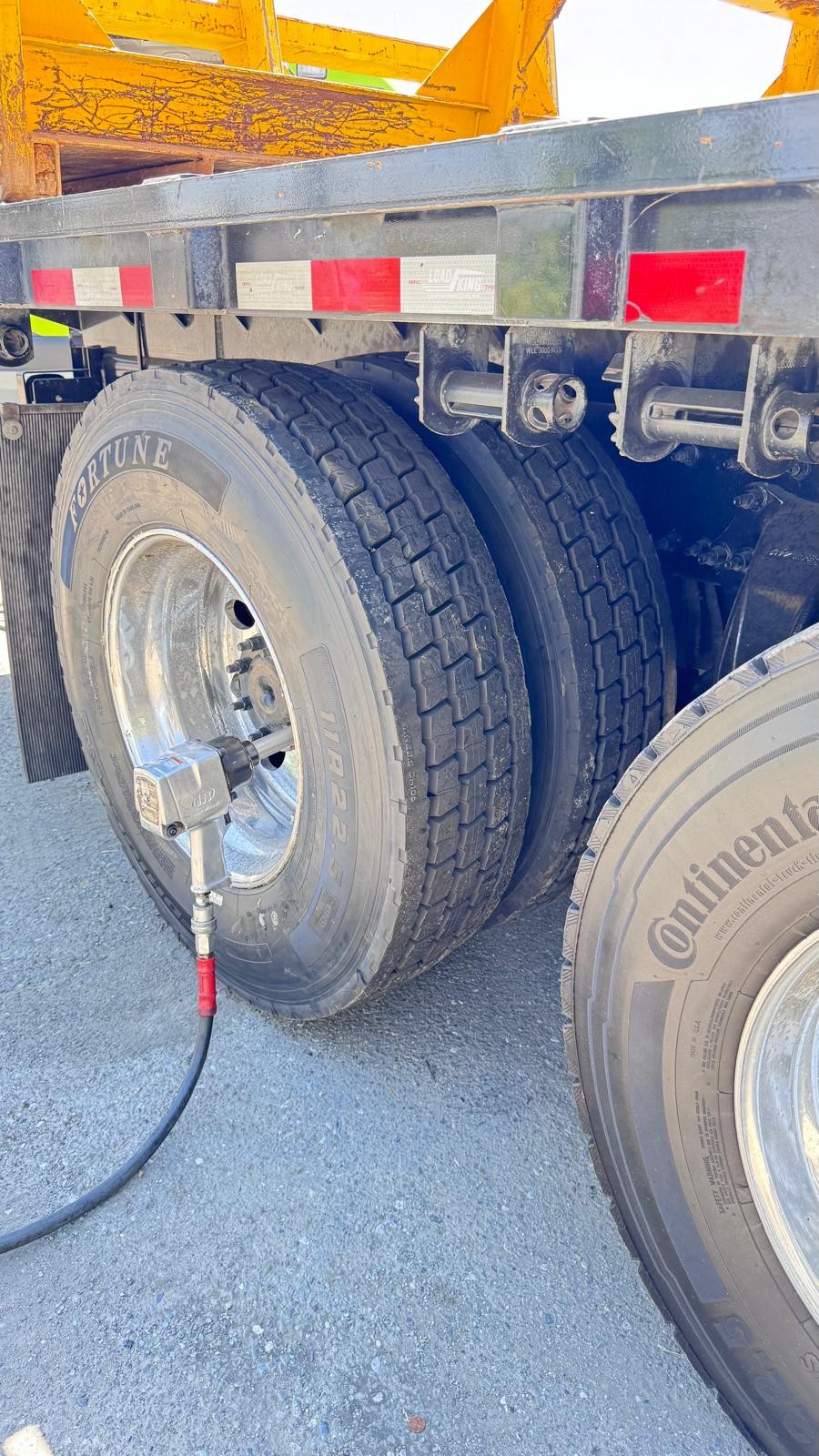 IVAN'S COMMERCIAL TIRES SERVICE · Gallery #106