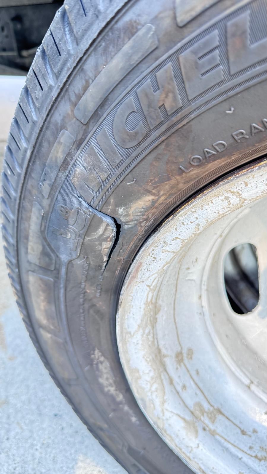 IVAN'S COMMERCIAL TIRES SERVICE · Gallery #22