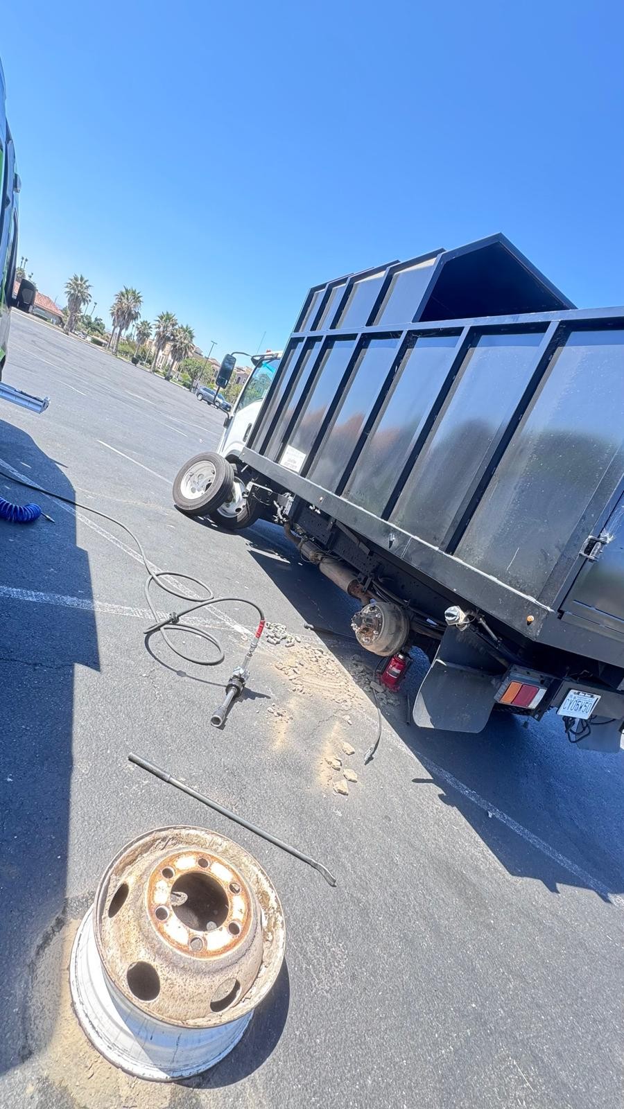 IVAN'S COMMERCIAL TIRES SERVICE · Gallery #37