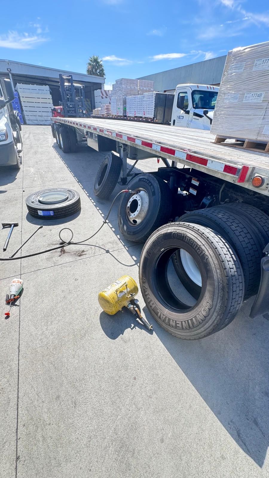 IVAN'S COMMERCIAL TIRES SERVICE · Gallery #88