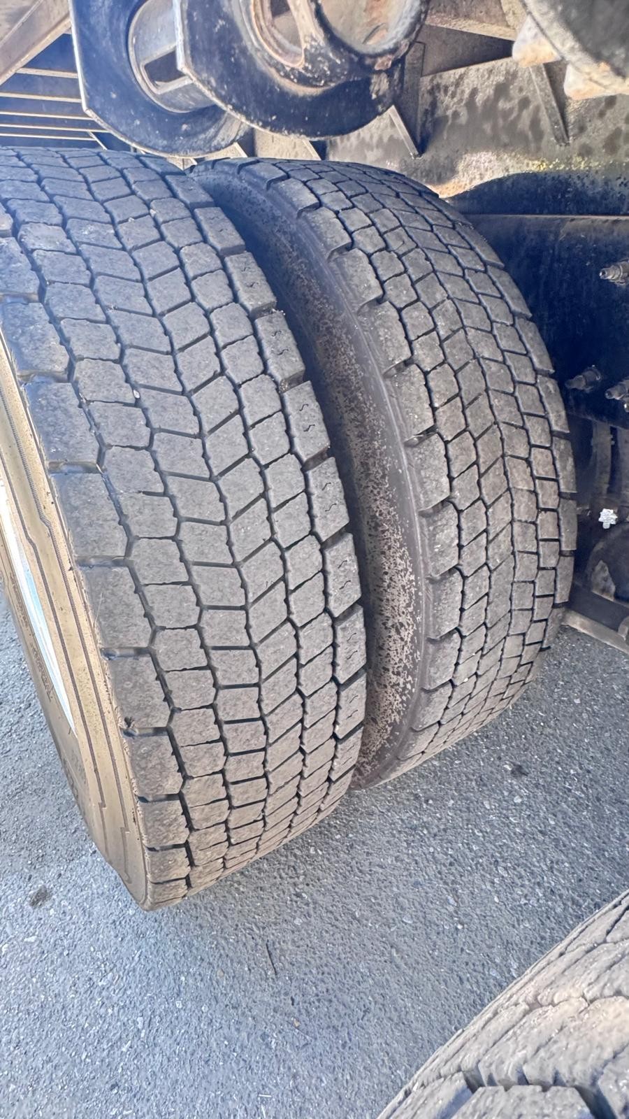 IVAN'S COMMERCIAL TIRES SERVICE · Gallery #99